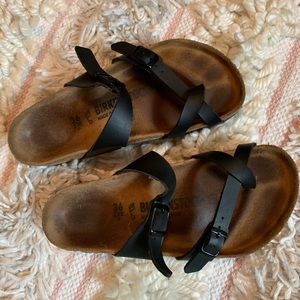 Women’s Black Birkenstock’s